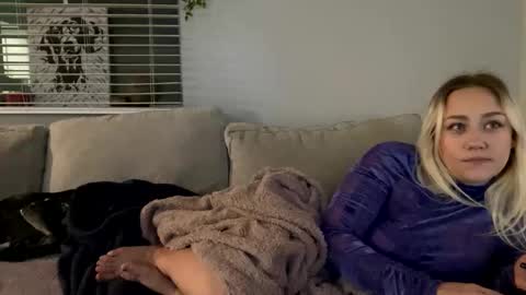 Snapshot of goddessmayvn chatting on 17, 2, 2025 GoddessMayvn online show from 17, 2, 2025