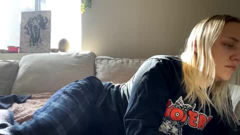 Snapshot of goddessmayvn chatting on 20, 2, 2025 GoddessMayvn online show from 20, 2, 2025