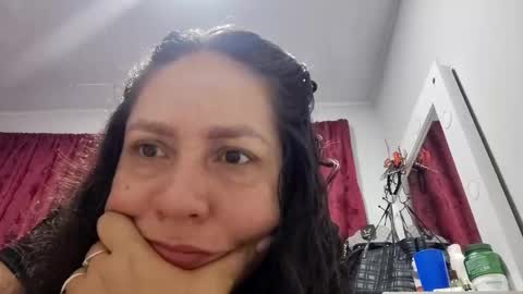  Naih Reyes online show from 26, 10, 2025