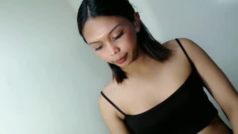 Snapshot of goddessofdesire_ chatting on 30, 4, 2026 MISS LOVELY online show from 30, 4, 2026