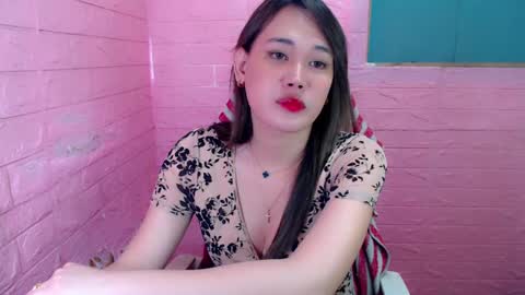 Kerstina is BACK online show from 9, 12, 2024