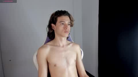 Snapshot of goddest_perseus_ chatting on 28, 4, 2026 goddest_perseus_ online show from 28, 4, 2026