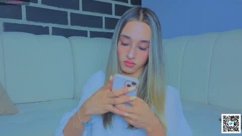 Snapshot of goddivaa chatting on 4, 3, 2026 goddivaa online show from 4, 3, 2026