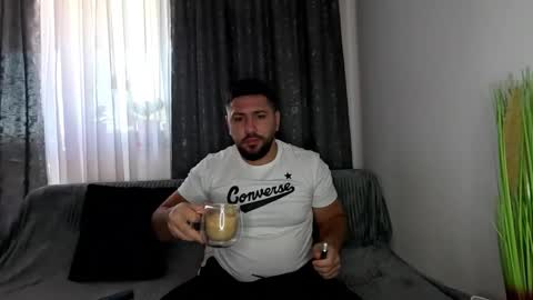 gold_alpha_boy online show from 16, 9, 2025