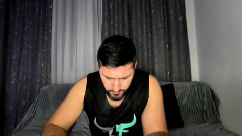 gold_alpha_boy online show from 12, 11, 2025