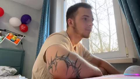 Snapshot of golden_boyyy21 chatting on 28, 2, 2025 Golden boyyy21 online show from 28, 2, 2025