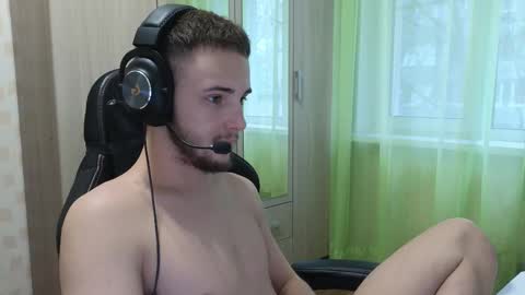 Snapshot of golden_boyyy21 chatting on 26, 11, 2025 Golden boyyy21 online show from 26, 11, 2025