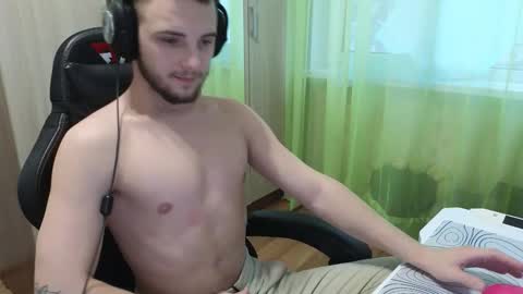 Snapshot of golden_boyyy21 chatting on 27, 11, 2025 Golden boyyy21 online show from 27, 11, 2025