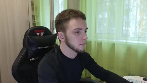 Snapshot of golden_boyyy21 chatting on 3, 12, 2025 Golden boyyy21 online show from 3, 12, 2025