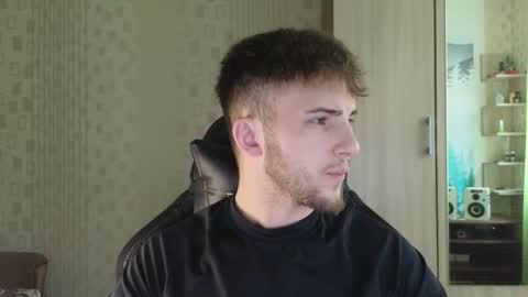 Snapshot of golden_boyyy21 chatting on 27, 3, 2026 Golden boyyy21 online show from 27, 3, 2026