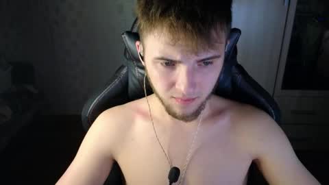 Snapshot of golden_boyyy21 chatting on 6, 4, 2026 Golden boyyy21 online show from 6, 4, 2026