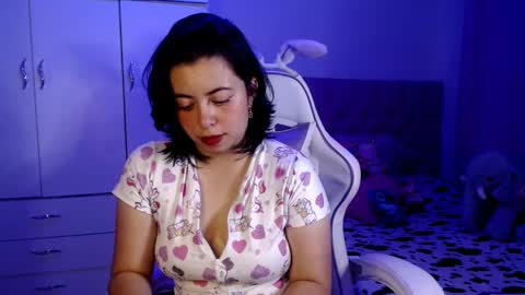 Snapshot of golden_gingerkitty chatting on 19, 2, 2025 golden_gingerkitty online show from 19, 2, 2025