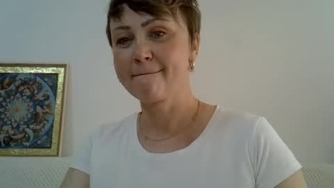 Snapshot of golden_kessie chatting on 25, 6, 2026 golden_kessie online show from 25, 6, 2026