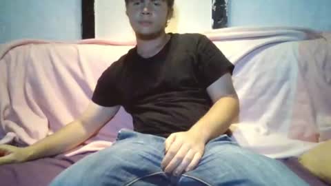 Snapshot of goldenboy207 chatting on 18, 7, 2026 goldenboy207 online show from 18, 7, 2026