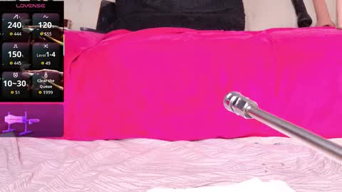 Snapshot of goldenboy69bsx chatting on 4, 10, 2025 Goldenboy69 online show from 4, 10, 2025