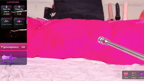 Snapshot of goldenboy69bsx chatting on 7, 10, 2025 Goldenboy69 online show from 7, 10, 2025