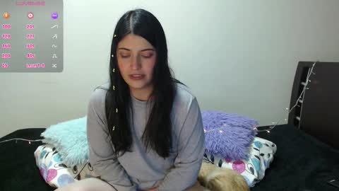 Snapshot of goldencandycotton chatting on 8, 11, 2025 goldencandycotton online show from 8, 11, 2025