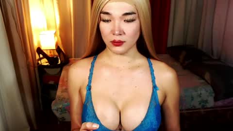 AVA online show from 8, 6, 2026