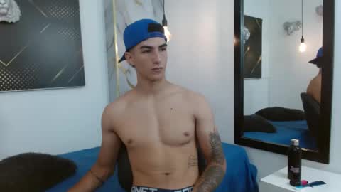 Snapshot of goldendesirex_ chatting on 17, 4, 2026 online show from 17, 4, 2026