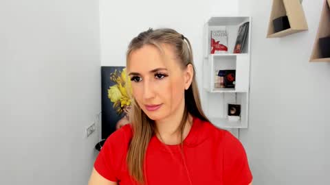 Olivia online show from 13, 2, 2025