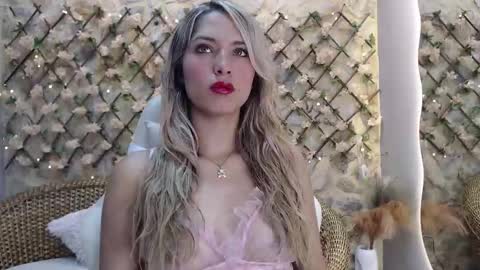 goldenmusee online show from 14, 1, 2026