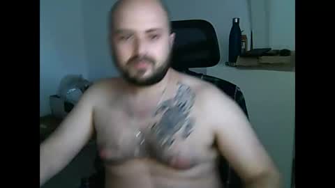 Snapshot of goldenspainboy chatting on 6, 5, 2026 goldenspainboy online show from 6, 5, 2026