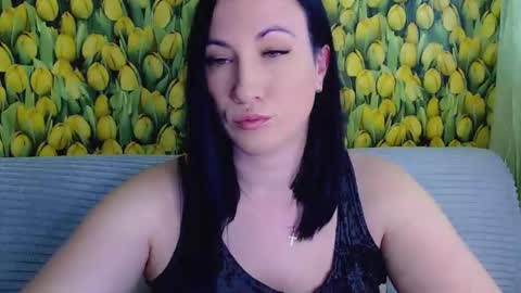 goldmoonn online show from 4, 4, 2026