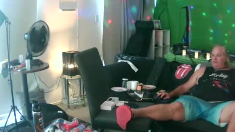 goldyguy011 online show from 23, 1, 2025