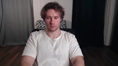 Snapshot of gonzotrash chatting on 1, 3, 2026 GonzotrasH online show from 1, 3, 2026