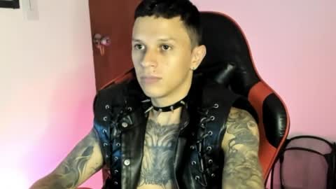 Snapshot of goodboy69i chatting on 19, 4, 2026 goodboy69i online show from 19, 4, 2026