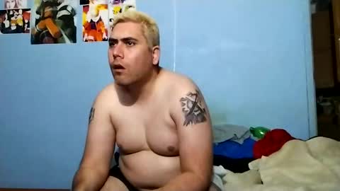 Snapshot of gorak32 chatting on 16, 2, 2025 GoraK online show from 16, 2, 2025