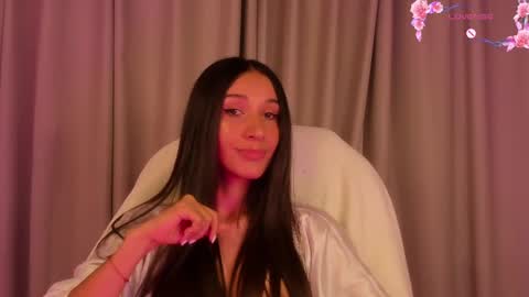 Snapshot of gorgeous_brunette chatting on 9, 2, 2025 Rose online show from 9, 2, 2025