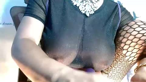 Snapshot of gorgeoushotcum chatting on 26, 1, 2025 Blake Anders... online show from 26, 1, 2025