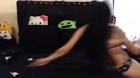 Snapshot of gothbaby305 chatting on 21, 10, 2025 gothbaby305 online show from 21, 10, 2025