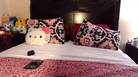 Snapshot of gothbaby305 chatting on 2, 12, 2025 gothbaby305 online show from 2, 12, 2025