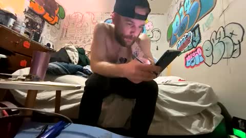 Snapshot of gothboityplz chatting on 17, 12, 2025 gothboityplz online show from 17, 12, 2025