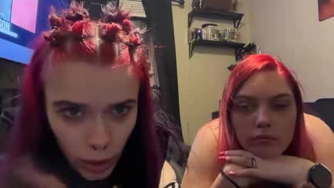gothbunniexoxo online show from 19, 2, 2026