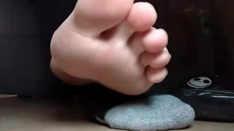 Snapshot of gothicfeetfantasies chatting on 22, 12, 2025 Mistress Mommy Godess online show from 22, 12, 2025