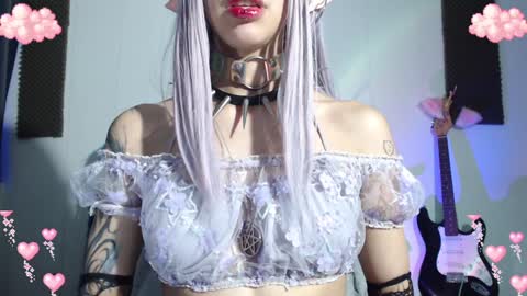 Snapshot of gothicute chatting on 10, 12, 2024 online show from 10, 12, 2024