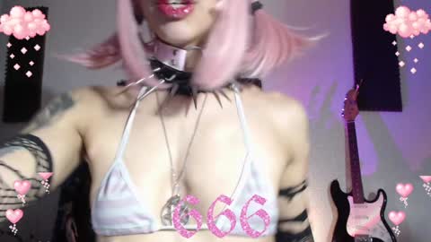 Snapshot of gothicute chatting on 31, 12, 2024 online show from 31, 12, 2024