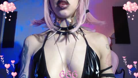 Snapshot of gothicute chatting on 23, 1, 2025 online show from 23, 1, 2025