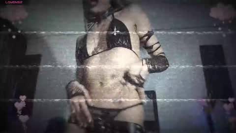 Snapshot of gothicute chatting on 10, 9, 2025 online show from 10, 9, 2025