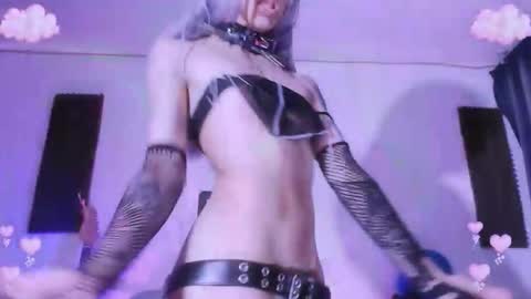 Snapshot of gothicute chatting on 20, 10, 2025 online show from 20, 10, 2025