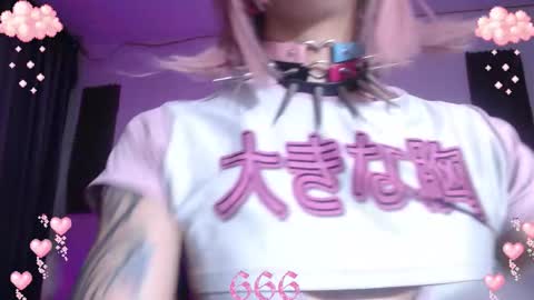 Snapshot of gothicute chatting on 14, 11, 2025 online show from 14, 11, 2025