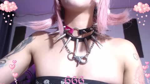 Snapshot of gothicute chatting on 24, 11, 2025 online show from 24, 11, 2025