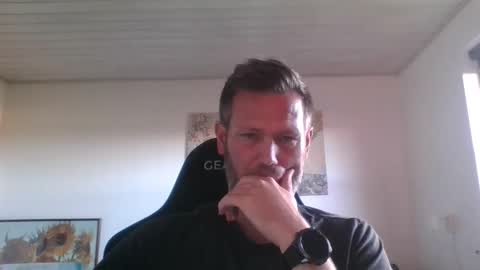 Snapshot of gottalop chatting on 23, 9, 2025 gottalop online show from 23, 9, 2025