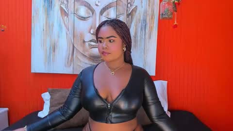 Snapshot of grace_miller19 chatting on 14, 12, 2025 grace online show from 14, 12, 2025