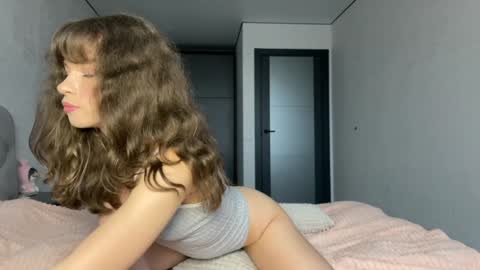 Snapshot of gracefulcharm_ chatting on 3, 2, 2025 Daria online show from 3, 2, 2025