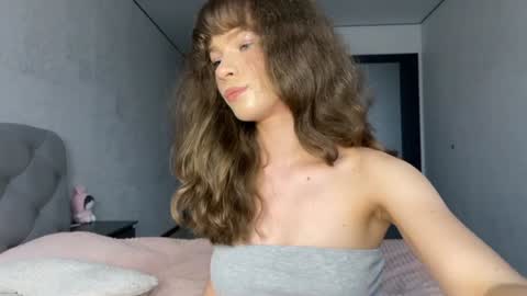 Snapshot of gracefulcharm_ chatting on 5, 2, 2025 Daria online show from 5, 2, 2025