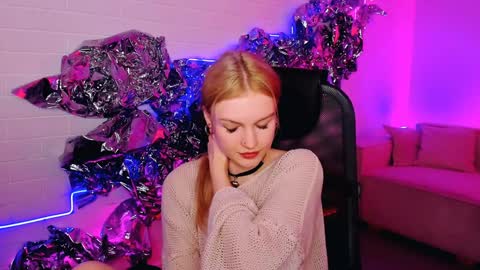 Grace Glamour online show from 22, 12, 2024